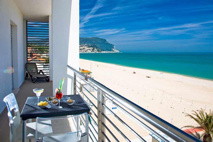 Aparthotel Il Conero Mare Numana Esterno foto
