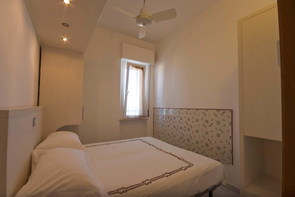 Aparthotel Il Conero Mare Numana Esterno foto