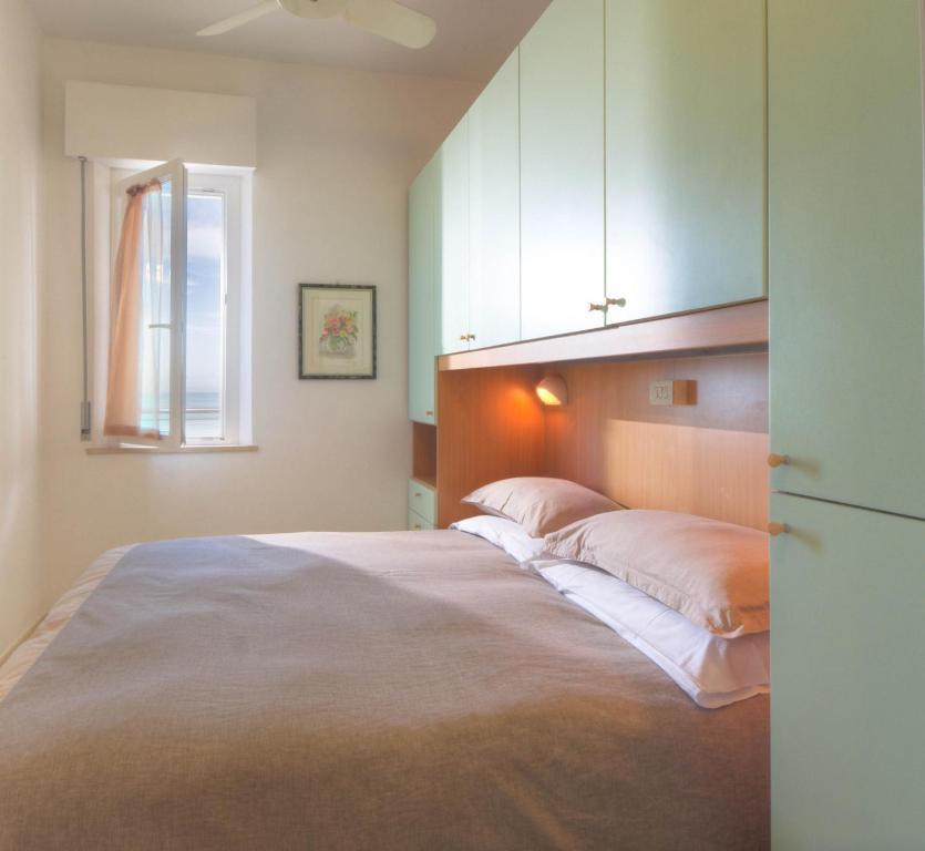 Aparthotel Il Conero Mare Numana Esterno foto